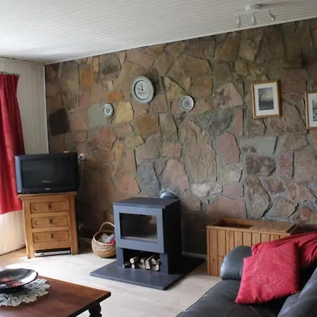 Spacious Family House In Haut-fays, 250 M² With Garden Hébergement de vacances