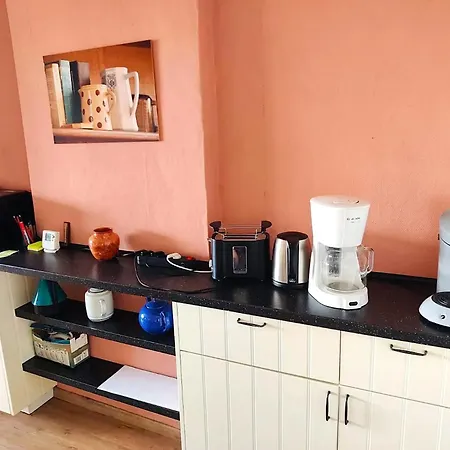 Hébergement de vacances Spacious Family House In Haut-fays, 250 M² With Garden *