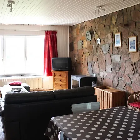 Holiday home Spacious Family House In Haut-fays, 250 M² With Garden *