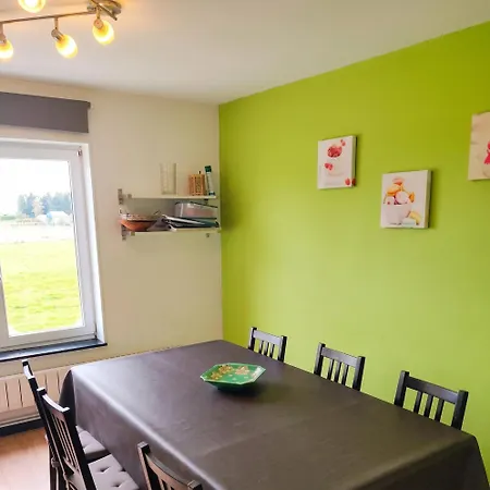 Spacious Family House In Haut-fays, 250 M² With Garden *
