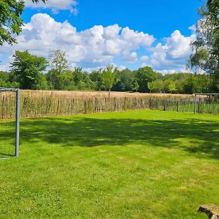 Holiday home Spacious Family House In Haut-fays, 250 M² With Garden